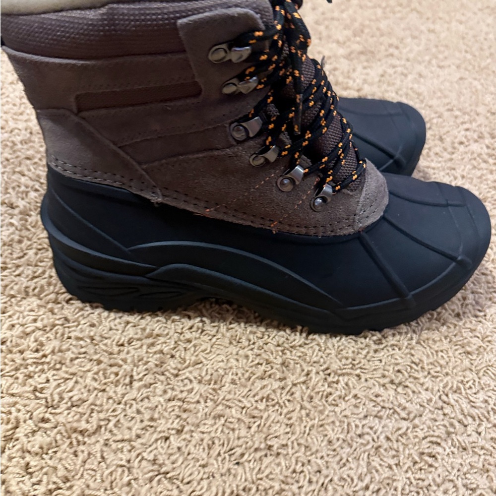Khombu Brown and Black Men's Boots